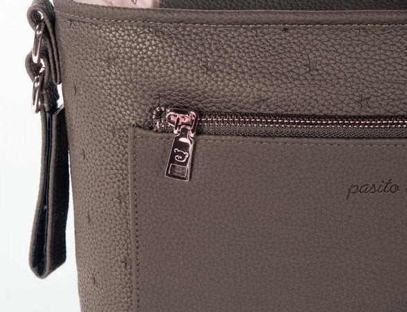 Borsa Organizer Pasito A Pasito London Coffee Prima infanzia/Passeggini carrozzine e accessori/Accessori e parti di ricambio/Borsa contenitore per manubrio per passeggino La Casa Del Bebè - Napoli, Commerciovirtuoso.it