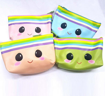 BORSETTA POCHETTE EMOJI FACCINA PORTAMONETE PORTA OGGETTI DOCUMENTI Giochi e giocattoli/Giochi d'imitazione e accessori di travestimento/Accessori per travestimento/Beauty Case Trade Shop italia - Napoli, Commerciovirtuoso.it