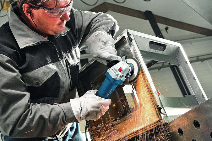 BOSCH GWS 7-125 SMERIGLIATRICE ANGOLARE PICCOLA PROFESSIONALE 720 WATT Fai da te/Utensili elettrici e a mano/Utensili elettrici/Smerigliatrici/Smerigliatrici angolari Trade Shop italia - Napoli, Commerciovirtuoso.it