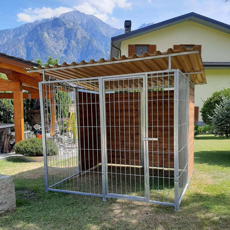 Box per Cani da Esterno Coperto e Retro in Legno Zincatura Elettrolitica da 200x300xh180 Cm Prodotti per animali domestici/Cani/Cucce gabbiette e recinzioni/Recinti da esterno Ogomondo - Martina Franca, Commerciovirtuoso.it