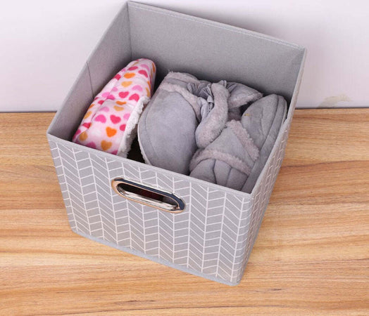 Box Scatola Salvaspazio Armadio Contenitore Porta Oggetti Organizer 25x25x25 Cm Casa e cucina/Organizzazione interni/Organizzazione guardaroba/Contenitori sottoletto Trade Shop italia - Napoli, Commerciovirtuoso.it