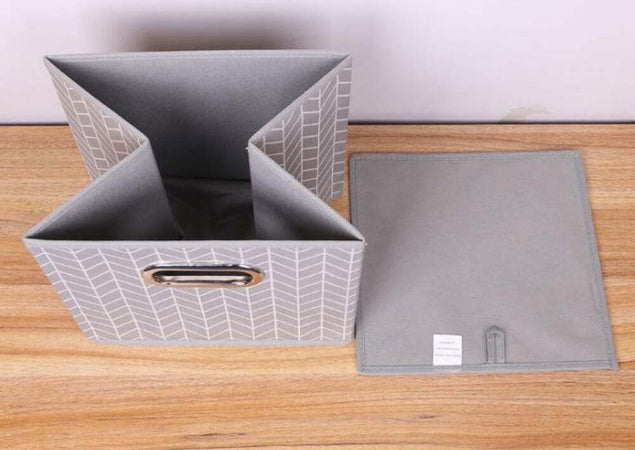 Box Scatola Salvaspazio Armadio Contenitore Porta Oggetti Organizer 25x25x25 Cm Casa e cucina/Organizzazione interni/Organizzazione guardaroba/Contenitori sottoletto Trade Shop italia - Napoli, Commerciovirtuoso.it