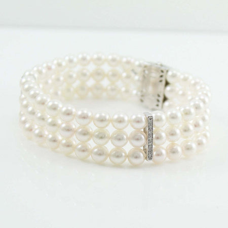Bracciale Donna Perle Akoya 5,5/6 in Oro Bianco E Diamanti Coscia
