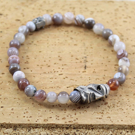 Bracciale elastico agata e maschera sarda Mamuthones in argento