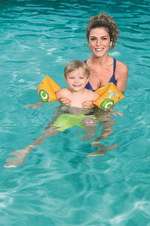 Braccioli Swim Safe Per Bambini 3-6 Anni 25 X 15cm Gonfiabili Mare Piscina 32033 Giochi e giocattoli/Sport e giochi all'aperto/Giochi aquatici e piscine per bambini/Canotti e gonfiabili galleggianti Trade Shop italia - Napoli, Commerciovirtuoso.it