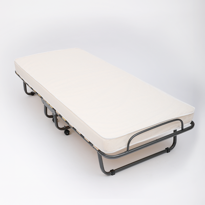 Brandina pieghevole con materasso 80x190 cm in Waterfoam, con ruote girevoli, doghe curve e rivestimento protettivo. Compatta e pratica | The White Stone