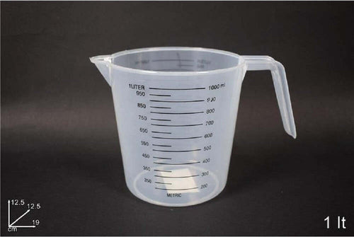 Brocca Caraffa In Plastica Graduata Misurino Dosatore 1 Litro Cucina 19x12.5cm Casa, arredamento e bricolage > Cucina > Dosatori Trade Shop italia - Napoli, Commerciovirtuoso.it