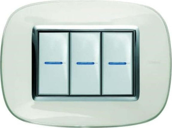 BTICINO---AXOLUTE-PLACCA-3P-BIANCO-LIQUID