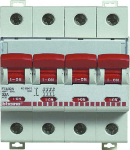 BTICINO---INTERRUTTORE-SEZIONATORE-ACCESSORIABILE-CON-CONTATTI-E-SGANCIATORI---32a-4p-4-MODULI