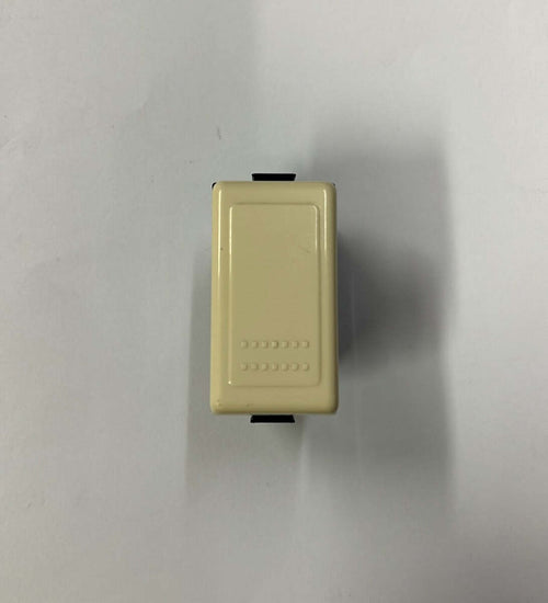 BTICINO---MAGIC-PULSANTE-NC-10A-250V