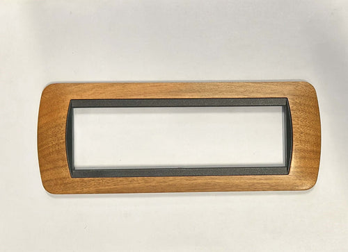 BTICINO---PLACCA-7-MODULI-IN-LEGNO-DI-NOCE-EUROPEO-L4807LNC
