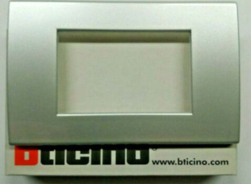 BTICINO---PLACCA-A-3-MODULI-IN-ALLUMINIO-NATURALE