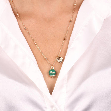 BYSIMON---Collana-in-Metallo-campanella-portafortuna-in-smalto-verde,-con-scritta-Capri-a-rilievo-e-cristalli-bianchi