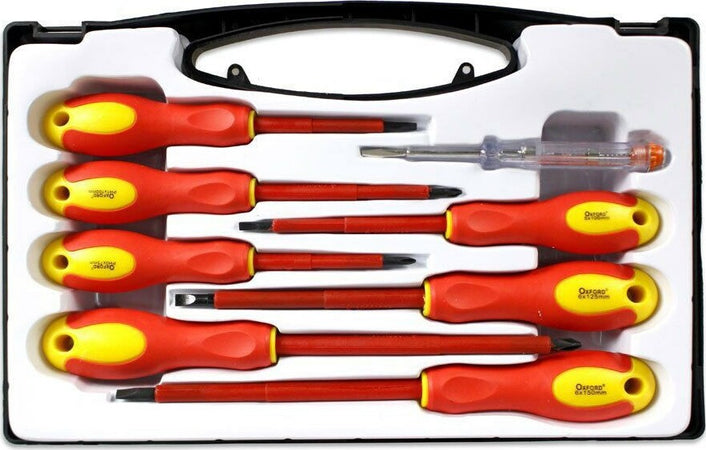 Cacciaviti Per Elettricista Isolati 7 Pezzi Con Cercafase Tester Giraviti Casa, arredamento e bricolage > Bricolage e fai da te > Utensili Manuali > Cacciaviti Trade Shop italia - Napoli, Commerciovirtuoso.it