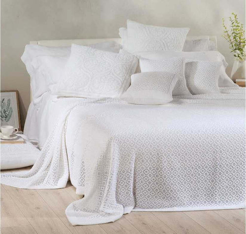 Caleffi Elegante Copriletto Matrimoniale Gloria in 100% Cotone Colore Bianco Alta Qualita' Casa e cucina/Tessili per la casa/Biancheria da letto/Copriletti La Bottega del Risparmio - Bari, Commerciovirtuoso.it