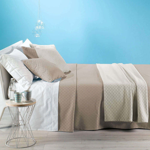 Caleffi Rodeo Elegante Copriletto Primaverile Letto Matrimoniale Piquet Puro Cotone 100% Casa e cucina/Tessili per la casa/Biancheria da letto/Copriletti La Bottega del Risparmio - Bari, Commerciovirtuoso.it