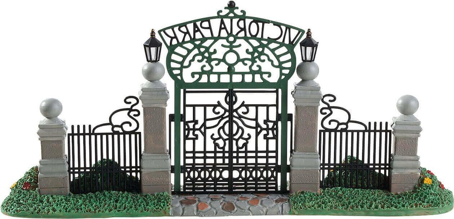 Cancello del Parco Vittoria, accessorio per villaggio di Natale Casa e cucina/Decorazioni per interni/Addobbi e decorazioni per ricorrenze/Decorazioni natalizie/Oggettistica MagiediNatale.it - Altamura, Commerciovirtuoso.it