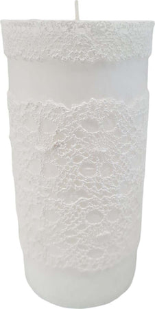 Candela cilindrica a cera effetto Ricamo decorazione natalizia h 14 cm Casa e cucina/Decorazioni per interni/Candele e portacandele/Candele/Candele a colonna MagiediNatale.it - Altamura, Commerciovirtuoso.it