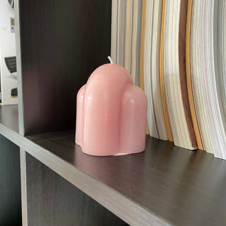 Candela di cera rosa sinuosa - 8 x 8 x 9 cm tempo di combustione di circa 18 ore mesmerized Casa e cucina/Decorazioni per interni/Candele e portacandele/Candele/Candele di forme insolite MesmerizeD - Porto Sant’Elpidio, Commerciovirtuoso.it