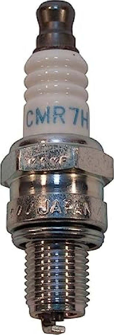 Candela di ricambio accensione motori per motoseghe e decespugliatori Fai da te/Attrezzi elettrici da giardinaggio/Utensili elettrici da giardino/Motoseghe La Zappa - Altamura, Commerciovirtuoso.it