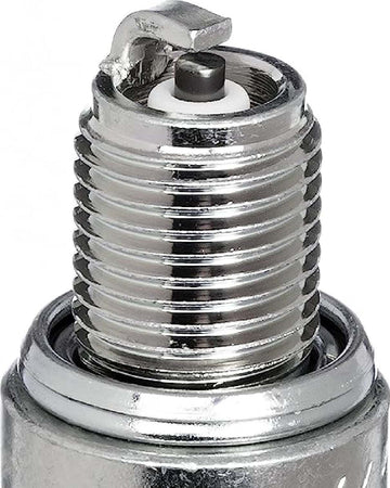 Candela di ricambio accensione motori per motoseghe e decespugliatori Fai da te/Attrezzi elettrici da giardinaggio/Utensili elettrici da giardino/Motoseghe La Zappa - Altamura, Commerciovirtuoso.it