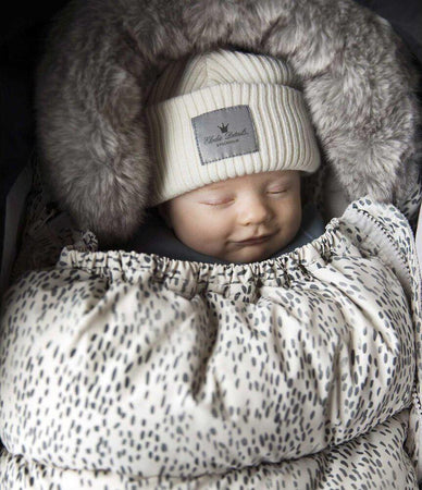 Cappello di Lana Elodie Details Vanilla White 1-2 anni Moda/Prima infanzia/Abbigliamento/Accessori per bambina/Berretti e cappellini La Casa Del Bebè - Napoli, Commerciovirtuoso.it