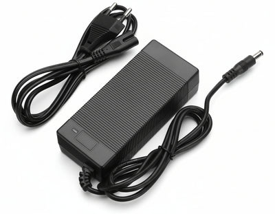 Caricabatteria-Alimentatore-42v-63w-Per-Monopattino-Elettrico-Balance-Hoverboard