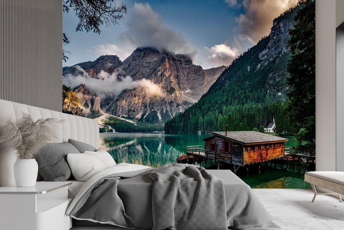 Carta-Da-Parati,-Cottage-su-un-lago-di-montagna