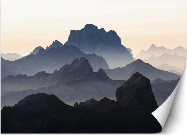 Carta-Da-Parati,-Montagne-nella-nebbia
