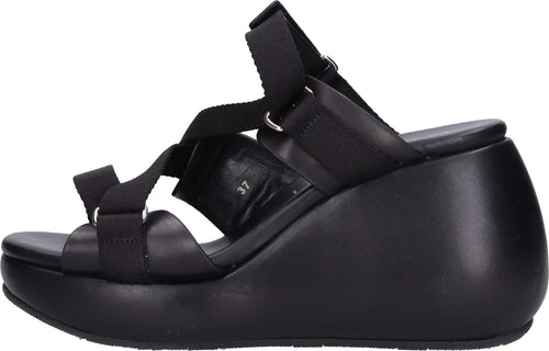 Casadei-Scarpe-con-Tacco-Nero-da-donna