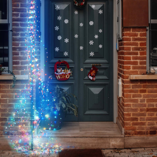 Cascata luminosa Multicolor catena microled decorazione natalizie per esterno ed interno Casa e cucina/Decorazioni per interni/Addobbi e decorazioni per ricorrenze/Decorazioni natalizie/Luci natalizie/Catene luminose per interni MagiediNatale.it - Altamura, Commerciovirtuoso.it