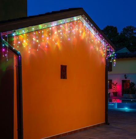 Cascata luminosa stalattite Crazy RGB con 180 led multicolor ad effetto flash per esterno Casa e cucina/Decorazioni per interni/Addobbi e decorazioni per ricorrenze/Decorazioni natalizie/Luci natalizie/Catene luminose per interni MagiediNatale.it - Altamura, Commerciovirtuoso.it