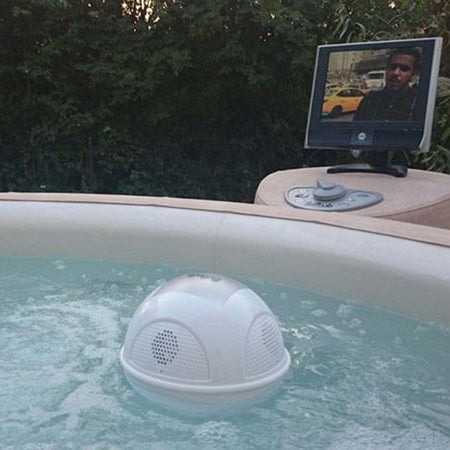 Cassa Bluetooth impermeabile per piscina auto parlante Viper Fish Elettronica/Audio e video portatile/Accessori/Casse portatili e Docking Station con altoparlanti/Casse portatili Bluetooth La Zappa - Altamura, Commerciovirtuoso.it