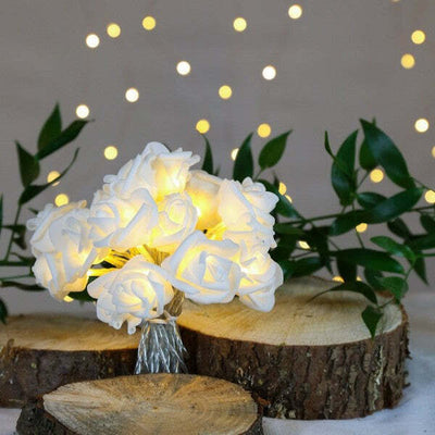 Catena-Luci-Luminosa-Con-10-Led-A-Forma-Di-Rosa-Bianca-Alimentazione-A-Batteria