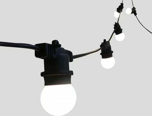 Catena-Stringa-luminosa-10-metri-prolungabile-10-Lampade-LED-e27-luce-Calda-IP65