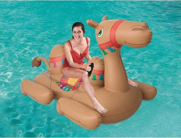 Cavalcabile Cammello Gonfiabile 221 X 132 Cm Con Maniglie Per Mare Piscina 41125 Giochi e giocattoli/Sport e giochi all'aperto/Giochi aquatici e piscine per bambini/Canotti e gonfiabili galleggianti Trade Shop italia - Napoli, Commerciovirtuoso.it