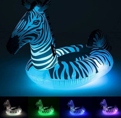 Cavalcabile Fashion Gonfiabile Zebra Gigante Con Luci Led Piscina 254x142cm 41406 Giochi e giocattoli/Sport e giochi all'aperto/Giochi aquatici e piscine per bambini/Canotti e gonfiabili galleggianti Trade Shop italia - Napoli, Commerciovirtuoso.it