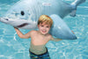 Cavalcabile Gonfiabile A Forma Di Squalo 3d Con Maniglie 183x102cm Piscina 41405 Giochi e giocattoli/Sport e giochi all'aperto/Giochi aquatici e piscine per bambini/Canotti e gonfiabili galleggianti Trade Shop italia - Napoli, Commerciovirtuoso.it