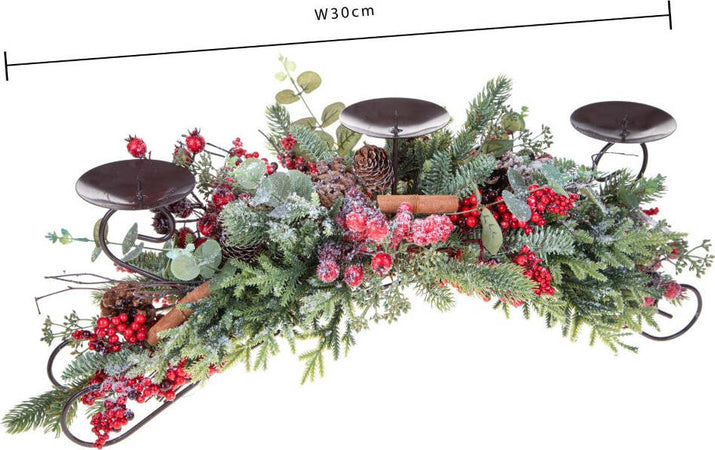 Centro tavola natalizio ghirlanda rami e bacche innevati, con 3 portacandele da 72 cm Casa e cucina/Decorazioni per interni/Addobbi e decorazioni per ricorrenze/Decorazioni natalizie/Orpelli e festoni MagiediNatale.it - Altamura, Commerciovirtuoso.it