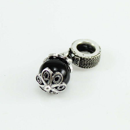 Charm pendente in argento brunito su coccu per bracciale base Filu & Trama