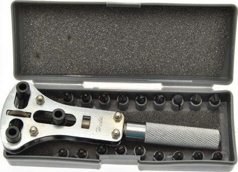 CHIAVE APRICASSA UNIVERSALE APRI CASSA CASSE OROLOGI RIPARA OROLOGIO CON 18 PUNTE DIVERSE Moda/Accessori per gioielli orologi e scarpe/Accessori per orologi/Strumenti e kit di riparazione Trade Shop italia - Napoli, Commerciovirtuoso.it