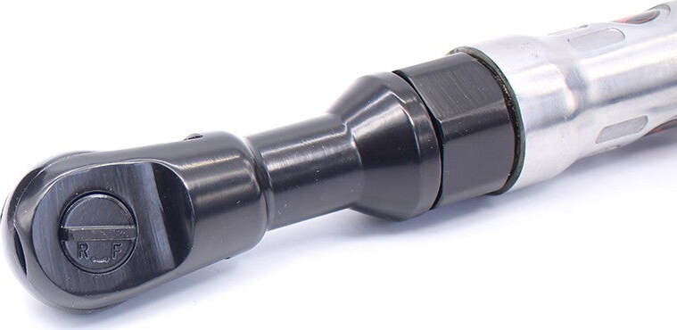 CHIAVE CRICCHETTO AD ARIA COMPRESSA REVERSIBILE ESAGONALE ATTACCO 1/2'' 90PSI Fai da te/Utensili elettrici e a mano/Utensili a mano/Chiavi e chiavi inglesi/Chiavi a bussola Trade Shop italia - Napoli, Commerciovirtuoso.it