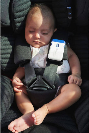 Chicco Bebècare Easy-Tech Dispositivo Anti Abbandono Universale per Seggiolino Auto, App, Bluetooth, 3 Livelli di Allarme, Allarmi Intelligenti - Bianco/Blu Prima infanzia/Seggiolini auto e accessori/Accessori/Adattatori per sedili della macchina Mondo Bimbo - Bagnara Calabra, Commerciovirtuoso.it