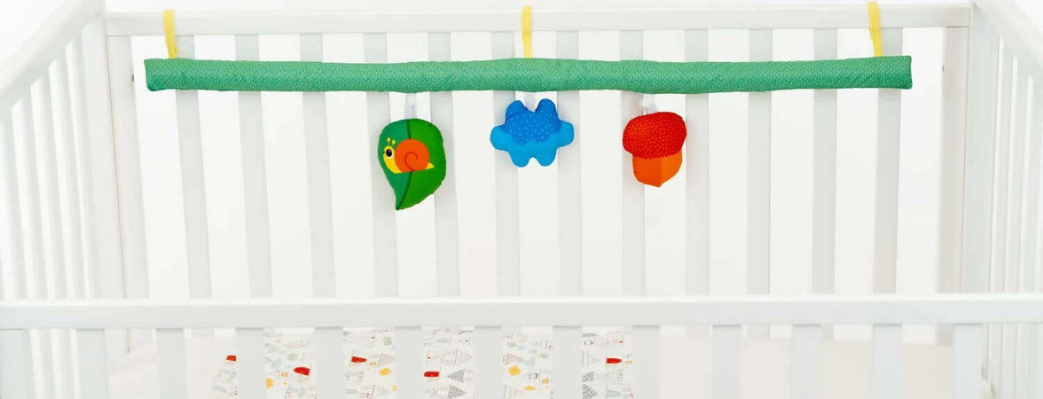 Chicco palestrina attività 3 in 1 compatibile per culla in legno lettino e next2me, palestrina neonato multifunzione con morbido tappeto bambini, arco giochi con 3 pendenti e pannello lettino, 0+ mesi Prima infanzia/Attività e intrattenimento/Tappetini gioco e palestrine Sanitaria Gioia del Bimbo - Villa San Giovanni, Commerciovirtuoso.it