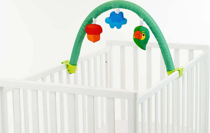 Chicco palestrina attività 3 in 1 compatibile per culla in legno lettino e next2me, palestrina neonato multifunzione con morbido tappeto bambini, arco giochi con 3 pendenti e pannello lettino, 0+ mesi Prima infanzia/Attività e intrattenimento/Tappetini gioco e palestrine Sanitaria Gioia del Bimbo - Villa San Giovanni, Commerciovirtuoso.it