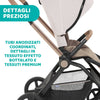 Chicco-Trio-Mysa-Con-Seggiolino-Auto-Kory-IS-Essential-Black-Con-Adattatori-Fast-In-Con-Borsa-Abbinata-Con-Cushy-Hug-Con-Passeggino-Con-Navicella-Trio-Completo-Dalla-Nascita-Fino-4-Anni-22-Kg-colore-Amber-Glow