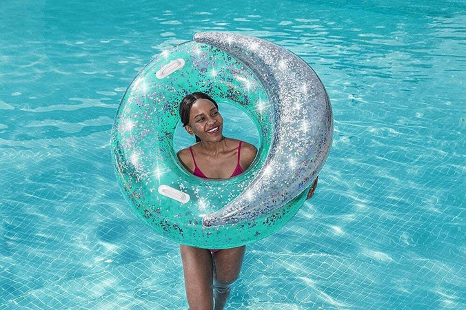 Ciambella Gonfiabile Dream Glitter 117 X 117 Cm Salvagente Con 2 Maniglie 43509 Giochi e giocattoli/Sport e giochi all'aperto/Giochi aquatici e piscine per bambini/Canotti e gonfiabili galleggianti Trade Shop italia - Napoli, Commerciovirtuoso.it