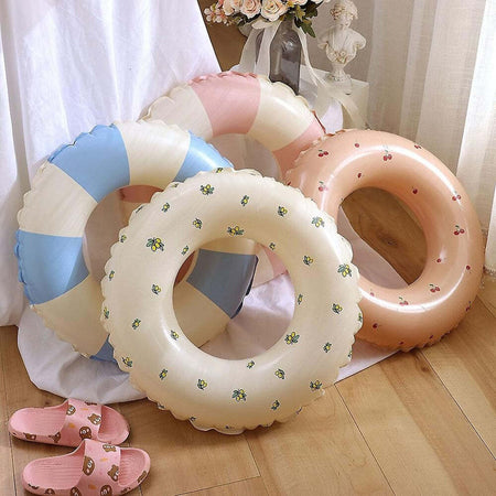 Ciambella Piscina Gonfiabile Salvagente Nuoto Bambini 90 Cm Vari Modelli 15591 Giochi e giocattoli/Sport e giochi all'aperto/Giochi aquatici e piscine per bambini/Canotti e gonfiabili galleggianti Trade Shop italia - Napoli, Commerciovirtuoso.it