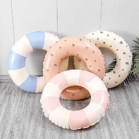 Ciambella Piscina Gonfiabile Salvagente Nuoto Bambini 90 Cm Vari Modelli 15591 Giochi e giocattoli/Sport e giochi all'aperto/Giochi aquatici e piscine per bambini/Canotti e gonfiabili galleggianti Trade Shop italia - Napoli, Commerciovirtuoso.it