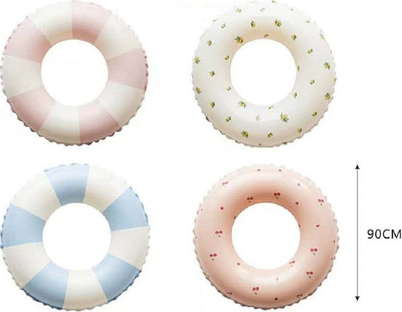 Ciambella Piscina Gonfiabile Salvagente Nuoto Bambini 90 Cm Vari Modelli 15591 Giochi e giocattoli/Sport e giochi all'aperto/Giochi aquatici e piscine per bambini/Canotti e gonfiabili galleggianti Trade Shop italia - Napoli, Commerciovirtuoso.it